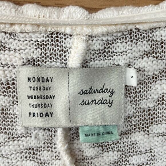 Anthropologie Saturday Sunday Lace Trim Tunic Top Small - Picture 6 of 6